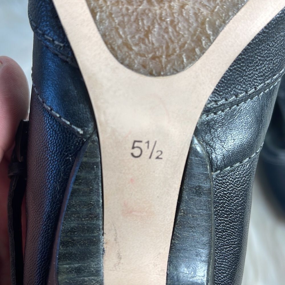 Clarks Black T-Strap Low Heel Pumps for Women - Picture 5 of 8